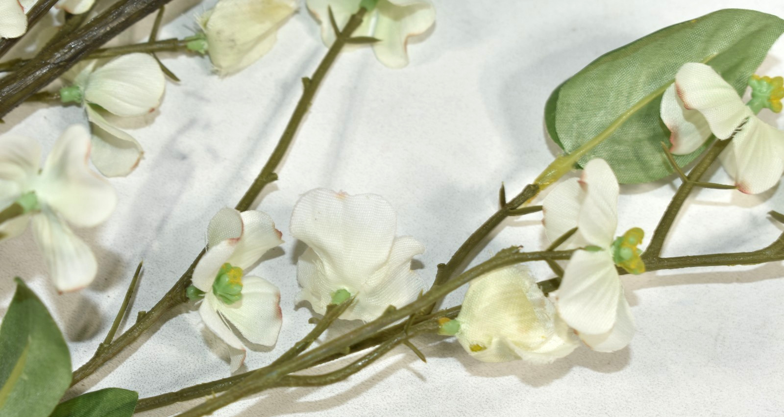 Pottery Barn Faux Dogwood Branch w/ Nest & Eggs Artificial Flowers 38″ Stem NEW