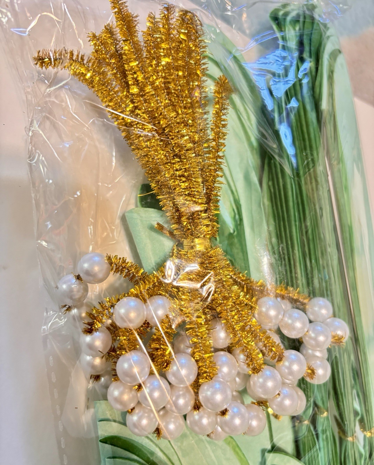 Wedding Butterflies Green Artificial butterfly Bunch 3 Set, 12 Pack, Gold Green