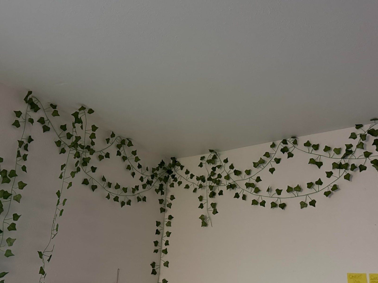 Durable 84Ft Ivy Vines – 12-Pack UV Resistant Greenery for Parties & Homes