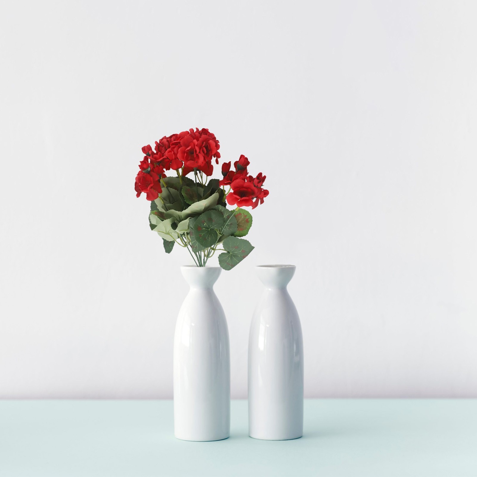 Easy to Style and Low Maintenance Artificial Geraniums for Beautiful Decor