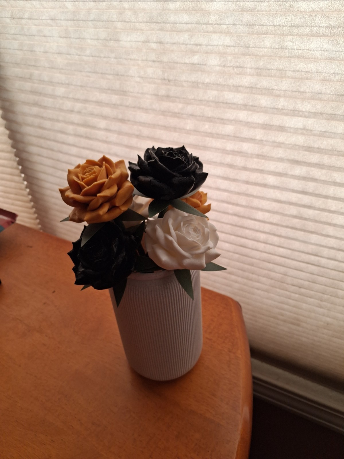 3d Printed Rose/Succulent Bouquet with Vase (More colors to choose from!)