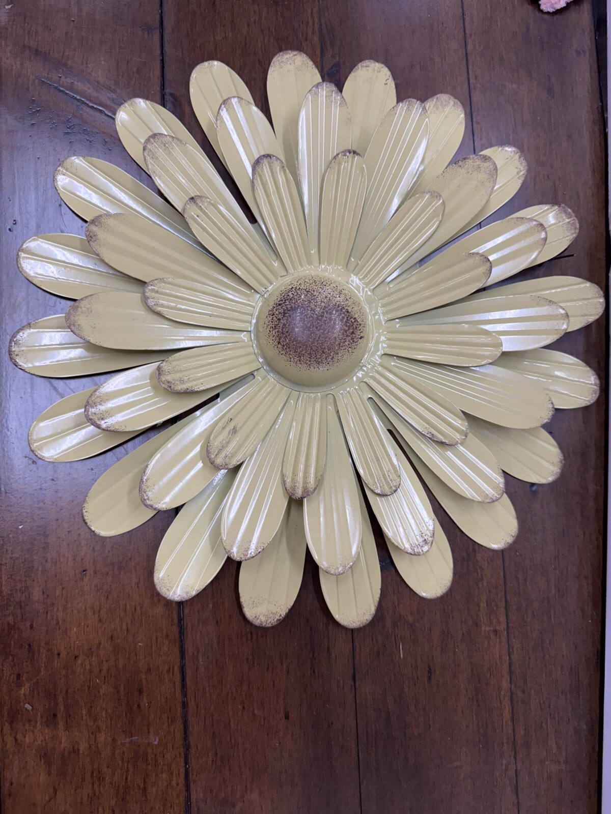 New Large Metal 3D Flower Decor Hanging 13 1/2 Wall Home Rustic Farmhouse Yellow