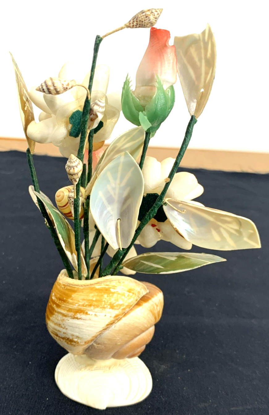 Seashell Flower Bouquet Table Top Hand made 8″ Tall Vintage