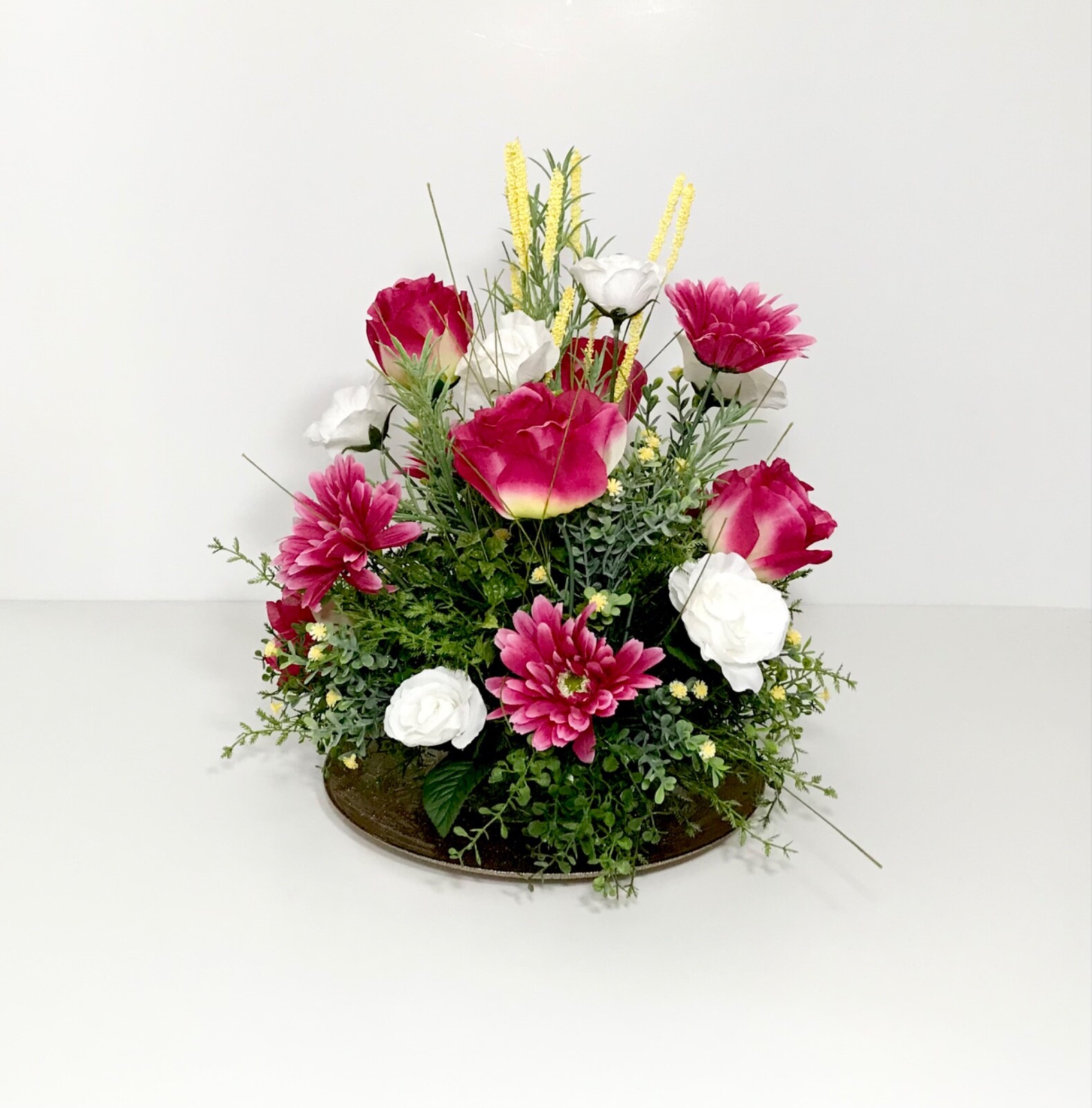 ELEGANT PINK WHITE ROSES LARGE FLORAL ARRANGEMENT CENTERPIECE GLASS PLATE NEW