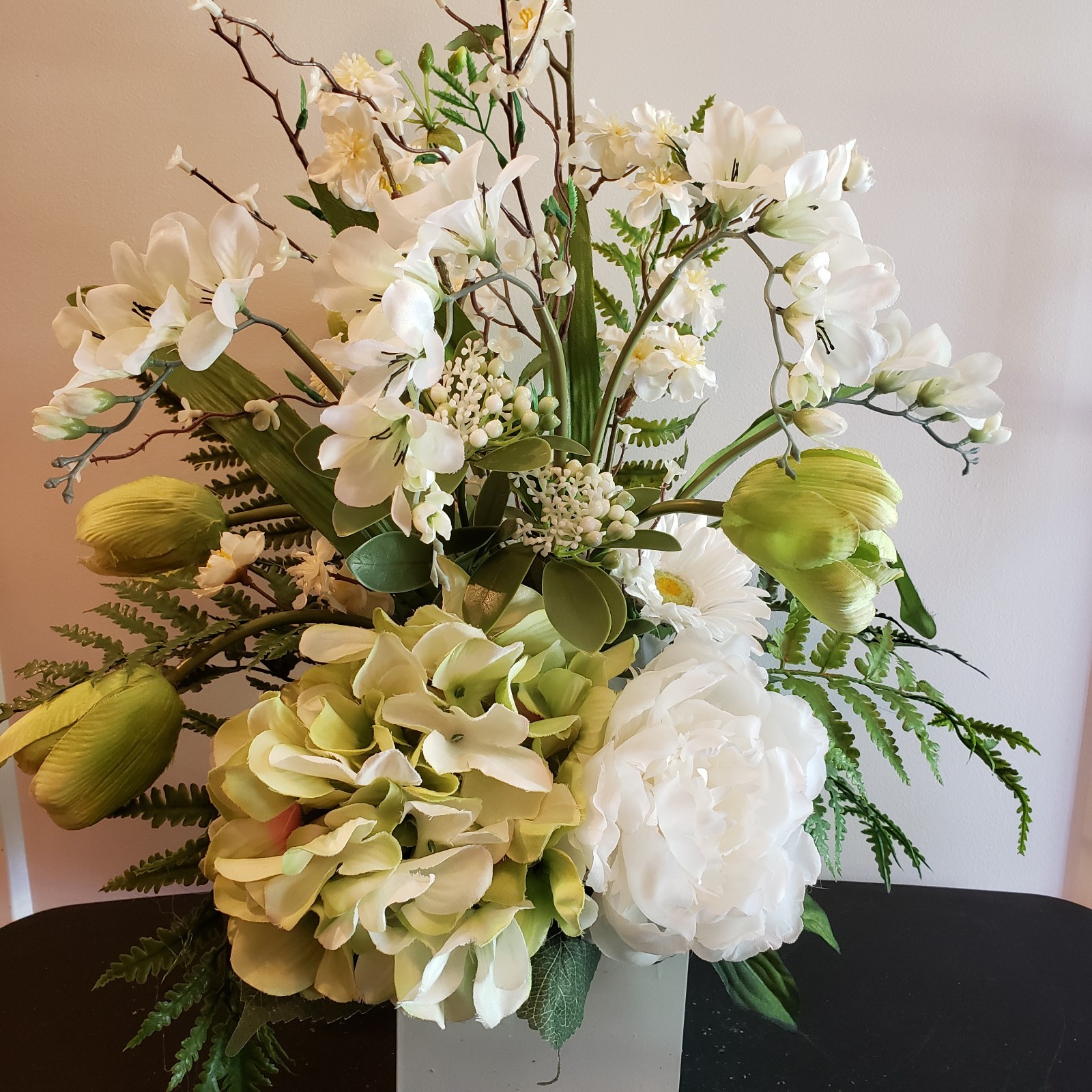 Green and White Floral Arrangement, Large Spring floral, Elegant Hydrangea