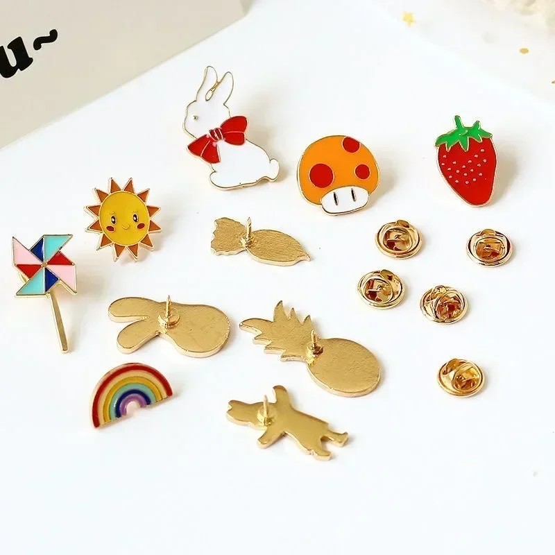 50pcs Random Brooch Pins Enamel Lapel Badge Collar Corsage Jewelry Fashion EDC