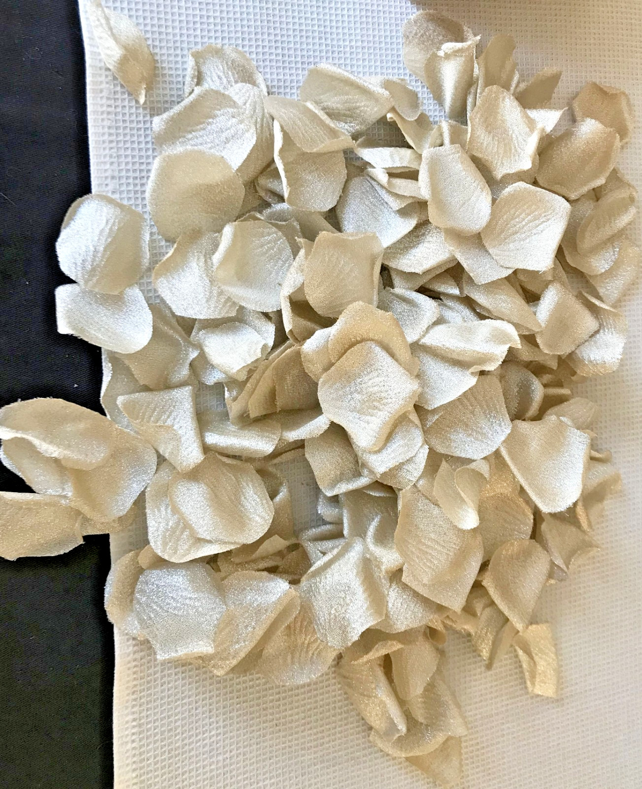 TINGE TIME Silk Light Gold Rose Petals for Wedding, Flower Girl, 200-215 pcs