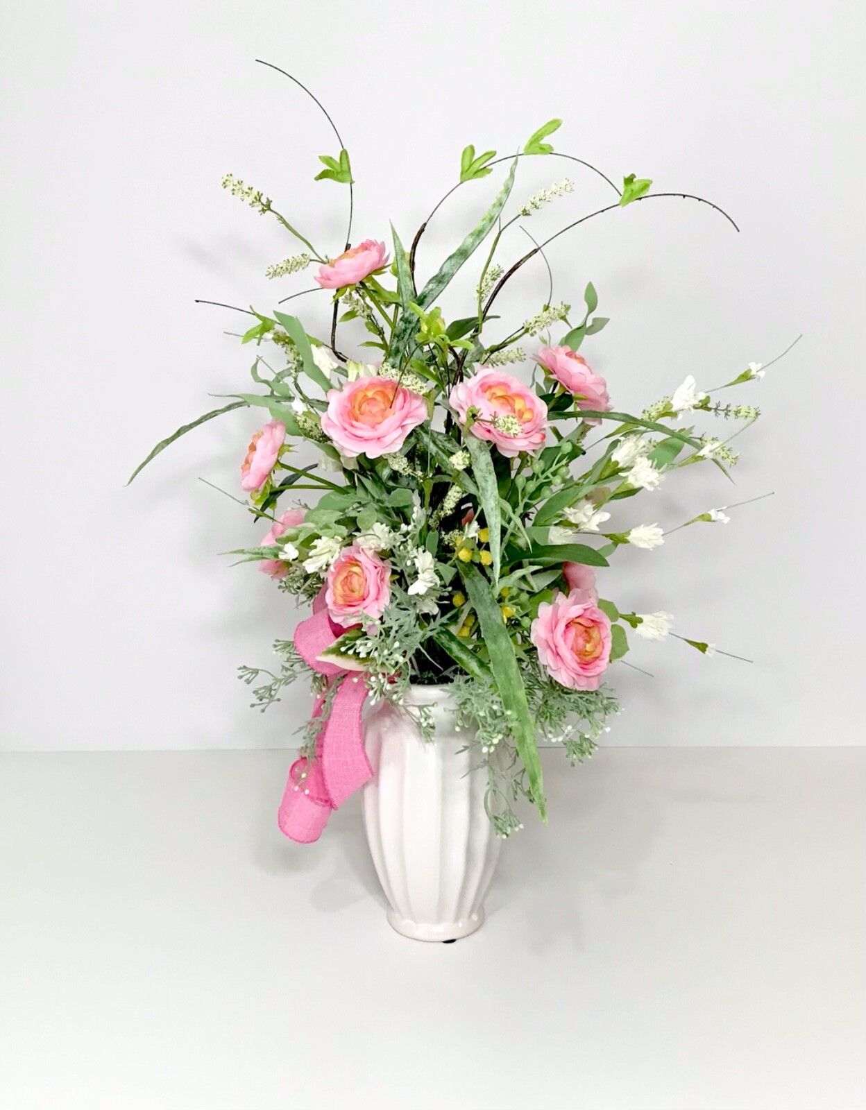 ELEGANT PINK YELLOW FLORAL ARRANGEMENT WHITE CERAMIC VASE CENTERPIECE GIFT NEW