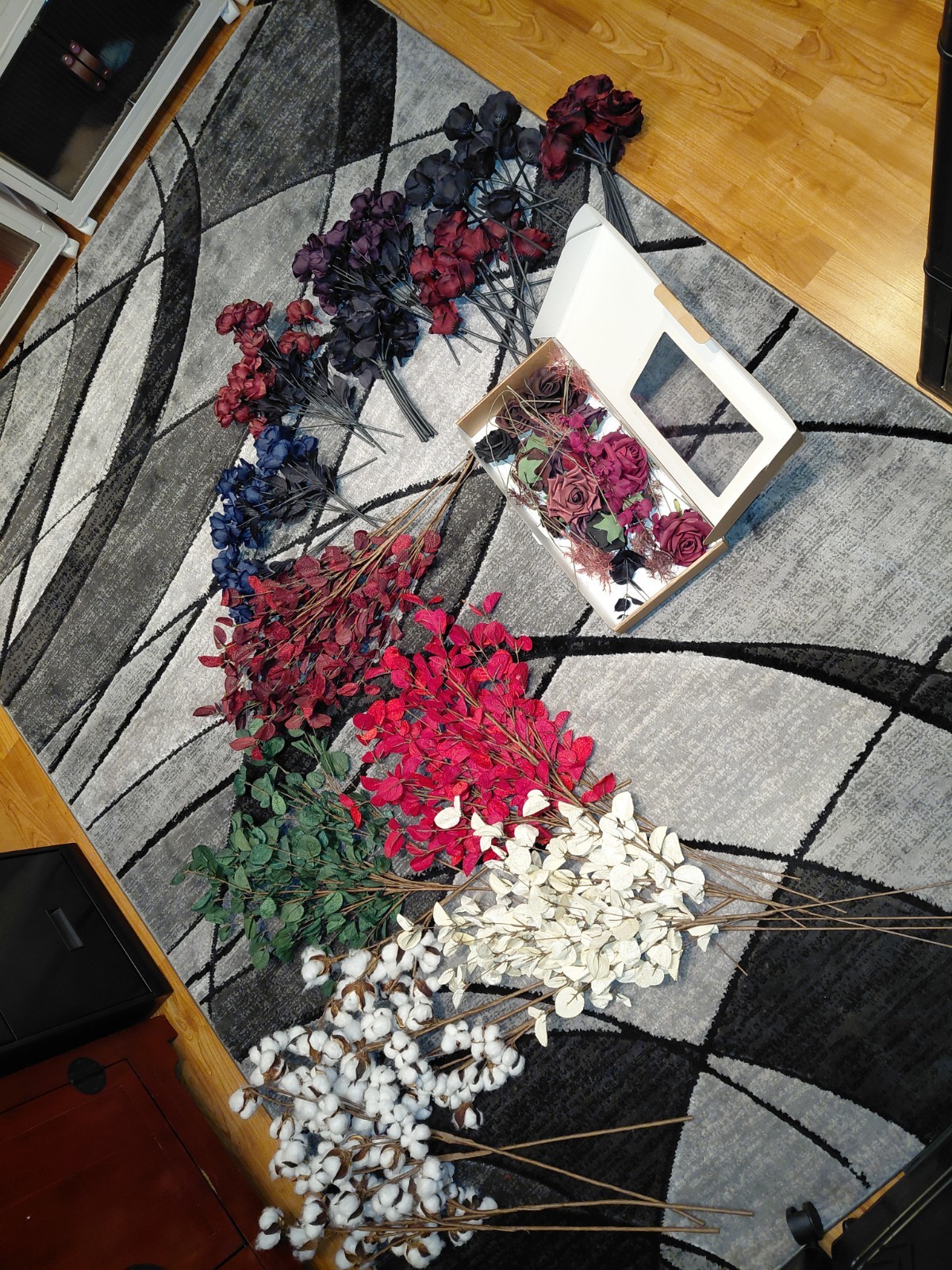Huge Bundle Of Brand New Beautiful Mixed Faux Roses, Eucalyptus Etc Over 50 Pcs!