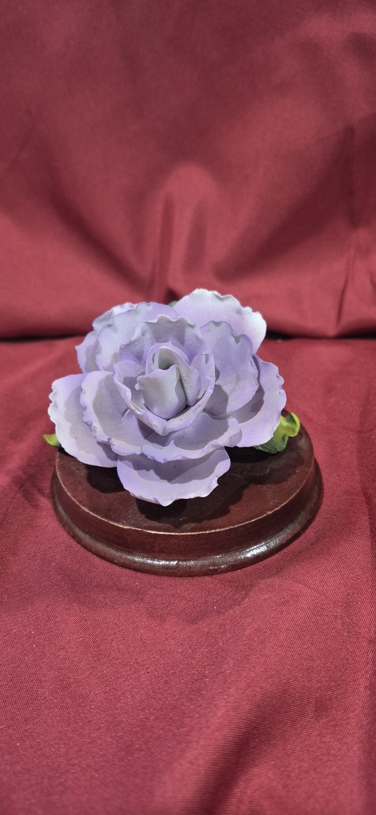 Single Violet Rose On Cherry Wooden Base 3×4″ Floral Home Decore Shelf Sit EUC