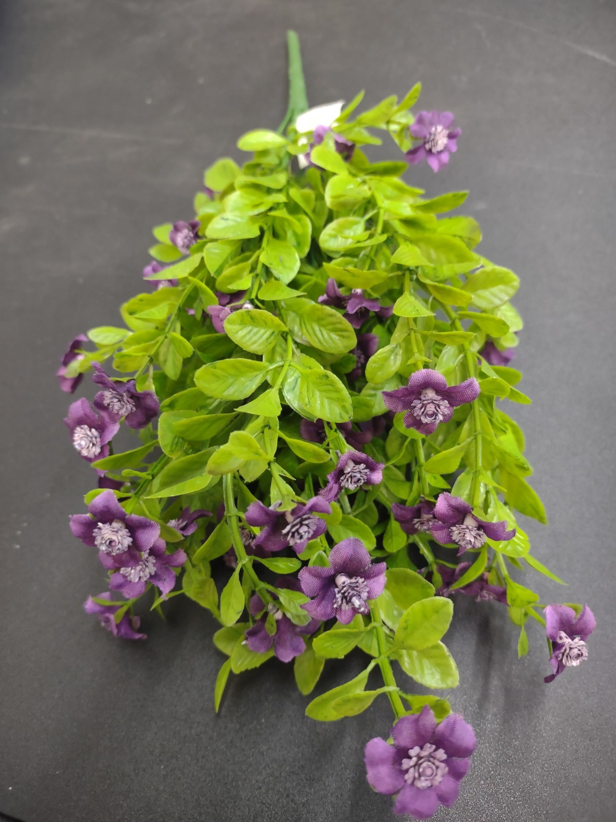 Jacob’s Ladder Silk Flower Bush Purple, 9 Branches, Retro Plastic Foliage
