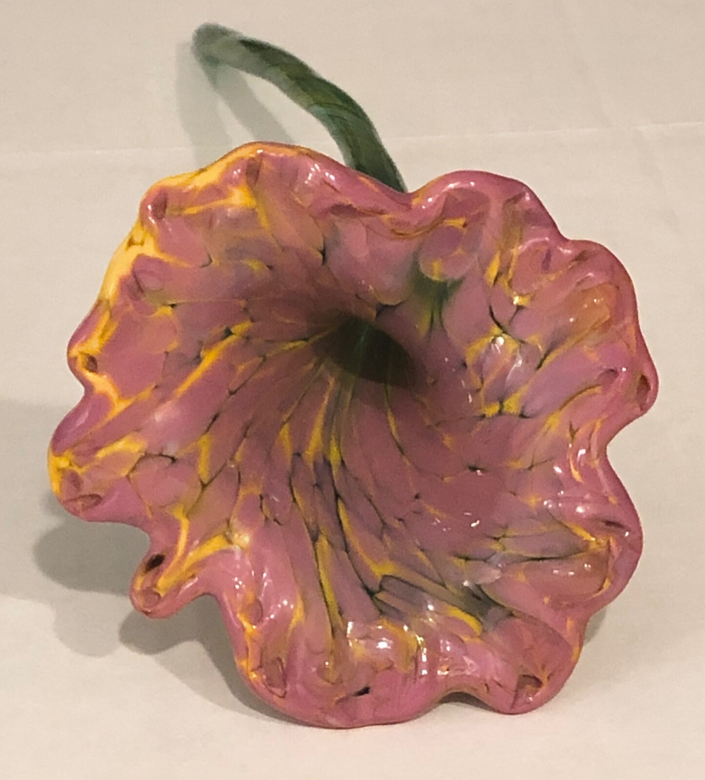 Murano Style Hand Blown 13 3/4″ Mauve/Pink Angel’s Trumpet Art Glass Flower