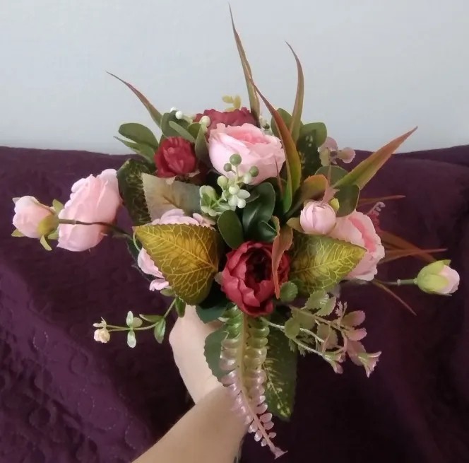9 Heads Artificial Rose Silk Flowers Wedding Arch Home Living Room Decor
