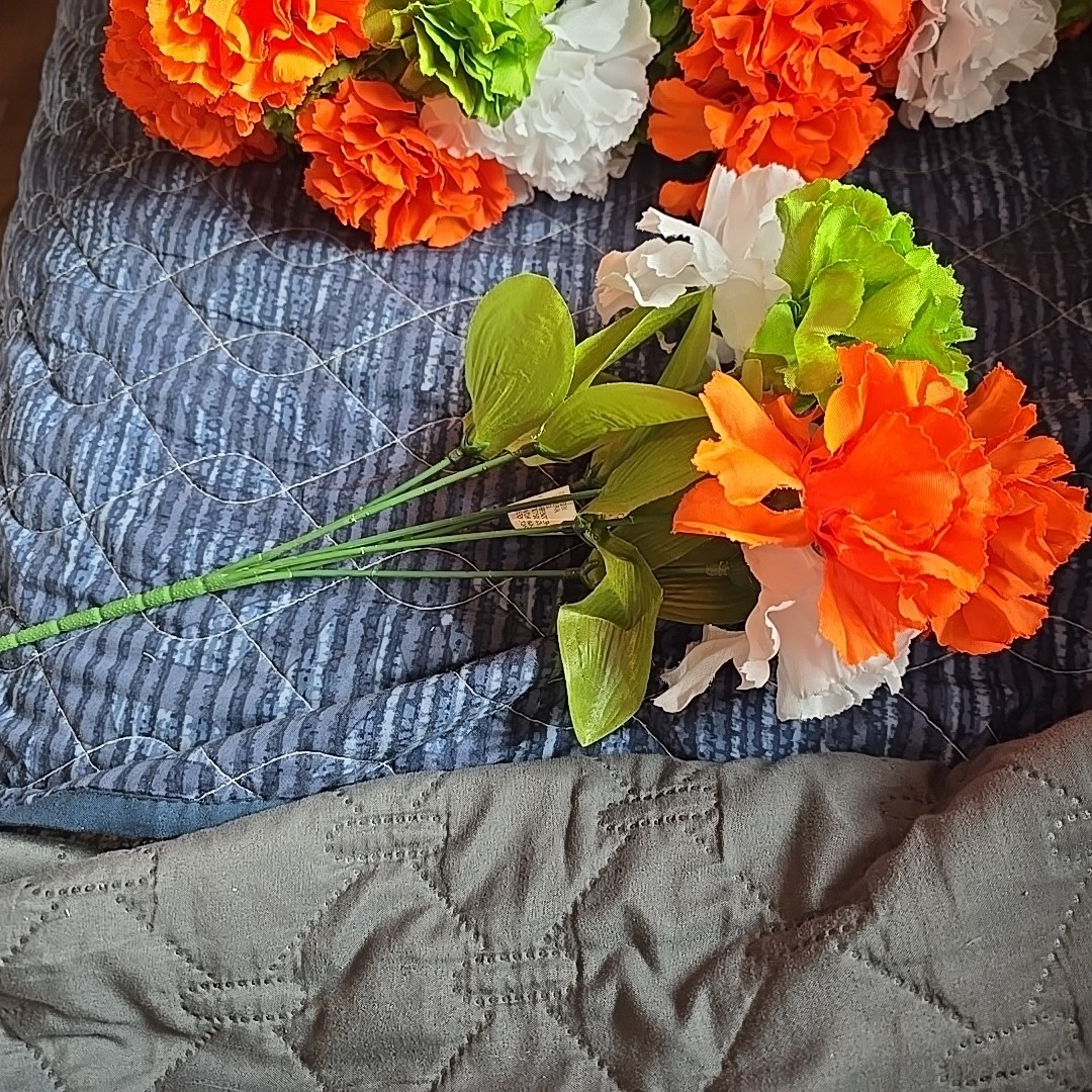 CelebrateIt 10 Picks Artificial Flower White Orange Green… K