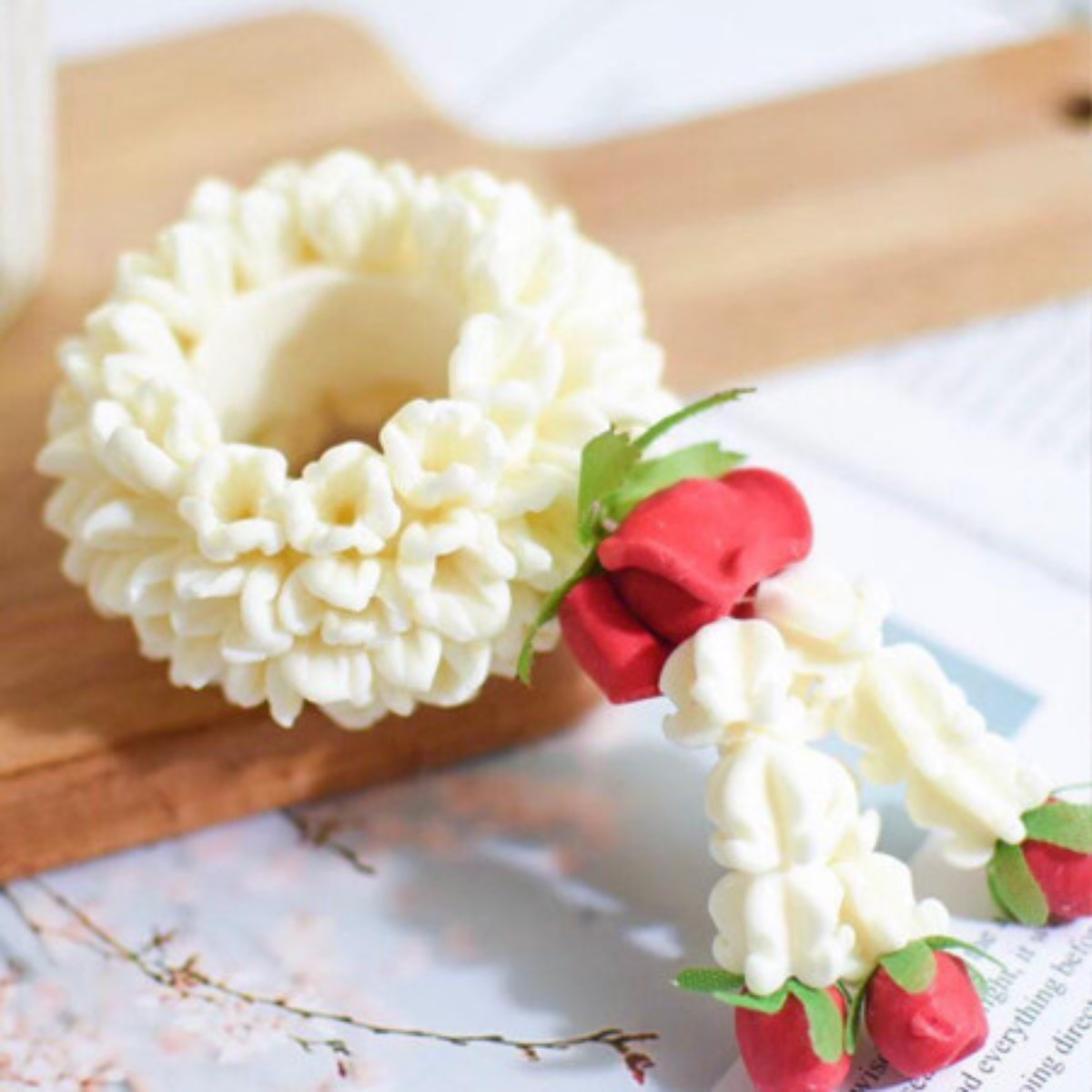 Thai Jasmine Soap Flower Garland 7″ Handmade Scented Lei Gift Decor x 2 pcs.