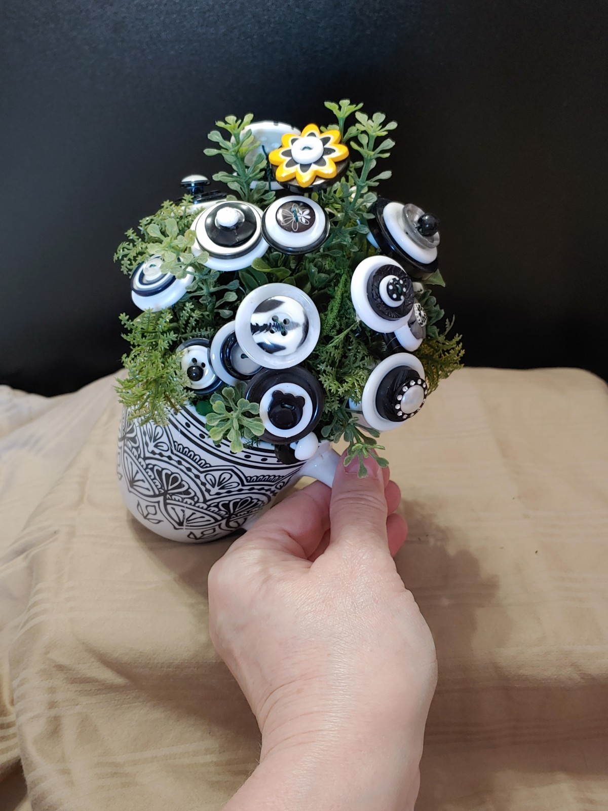 Button Bouquet in black and white floral/fleur di lis pattern mug. pop of yellow