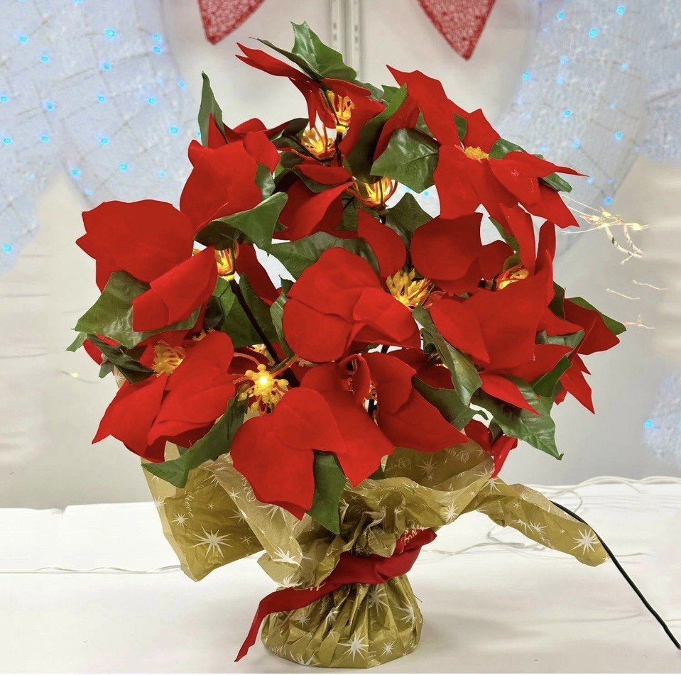 Christmas Poinsettia Tree Light 18 Led Lighted Artificial Tabletop
