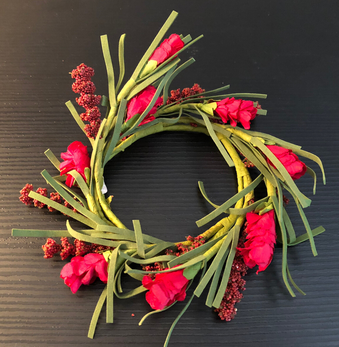 Small Farmhouse Burgundy And Red Larksur and Greenery Candle Ring 3″ Opening