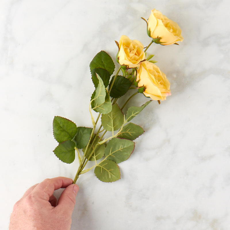 Pack of 4 Yellow Artificial English Rose 24″ Sprays