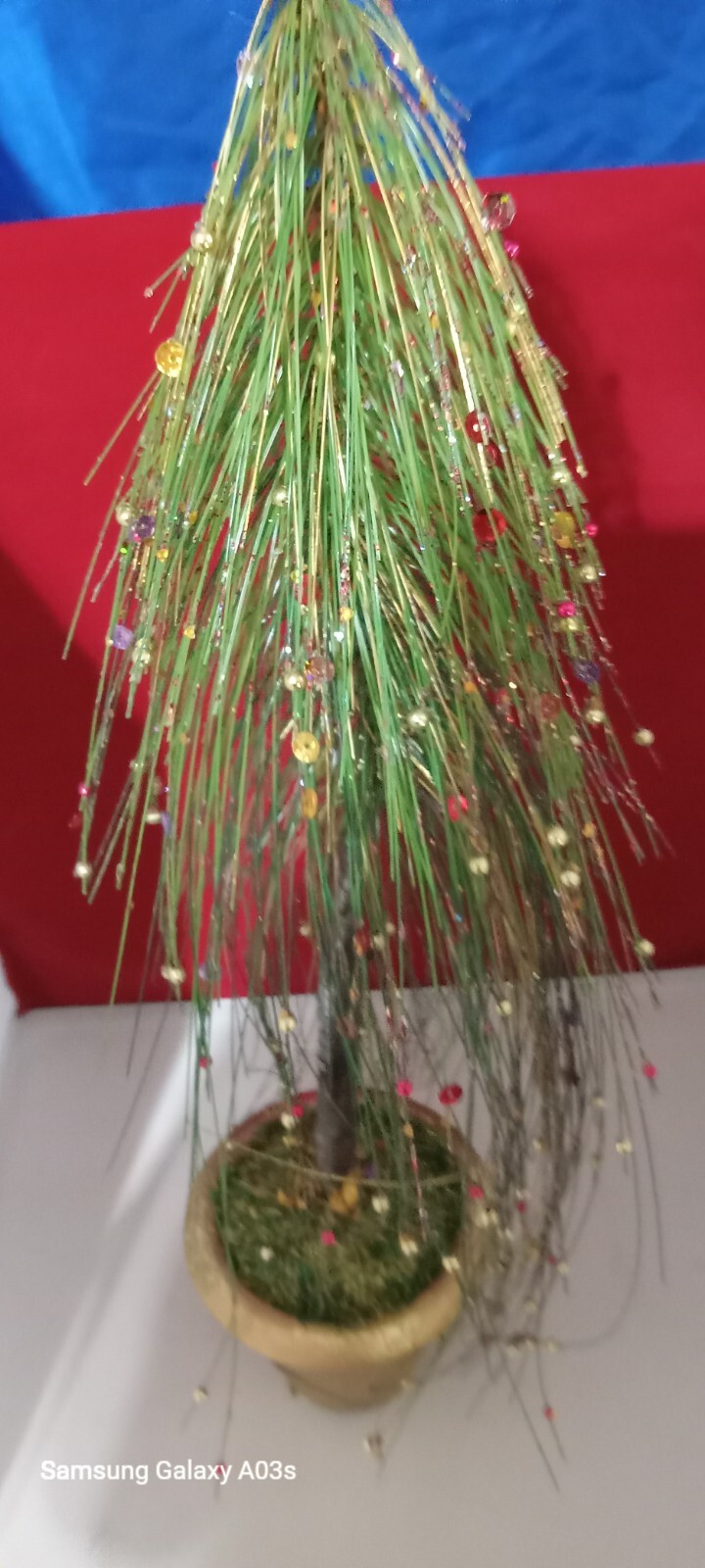 Faux Long Needle Pine In Gold Pot 19″ Tall Wth Sparkles