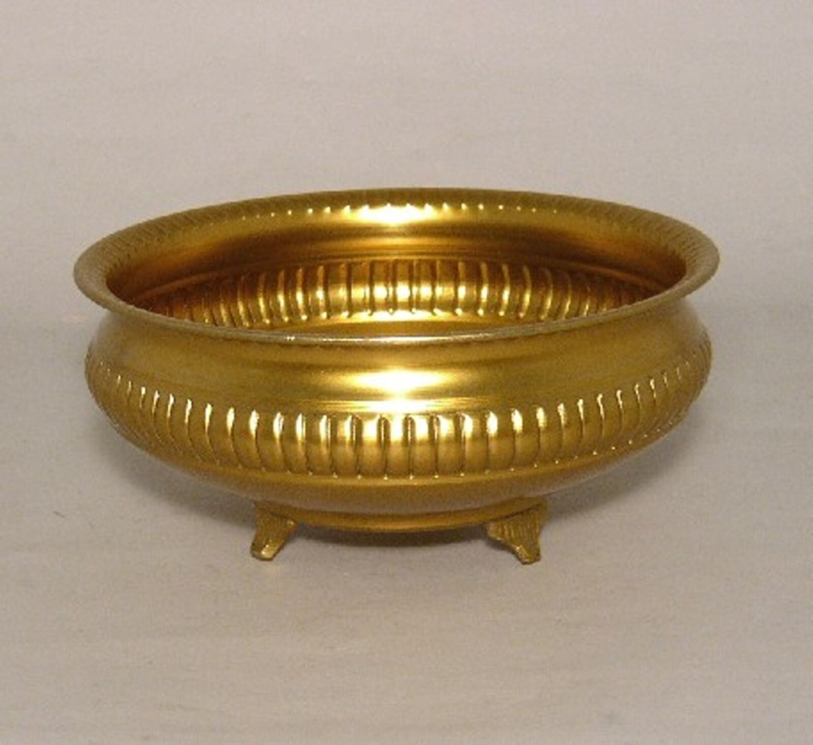 Compote Bowl 8″D 3.75″Hi Set/2 Gold Finish Aluminum 3-Feet Ribs FREE SHIPPING