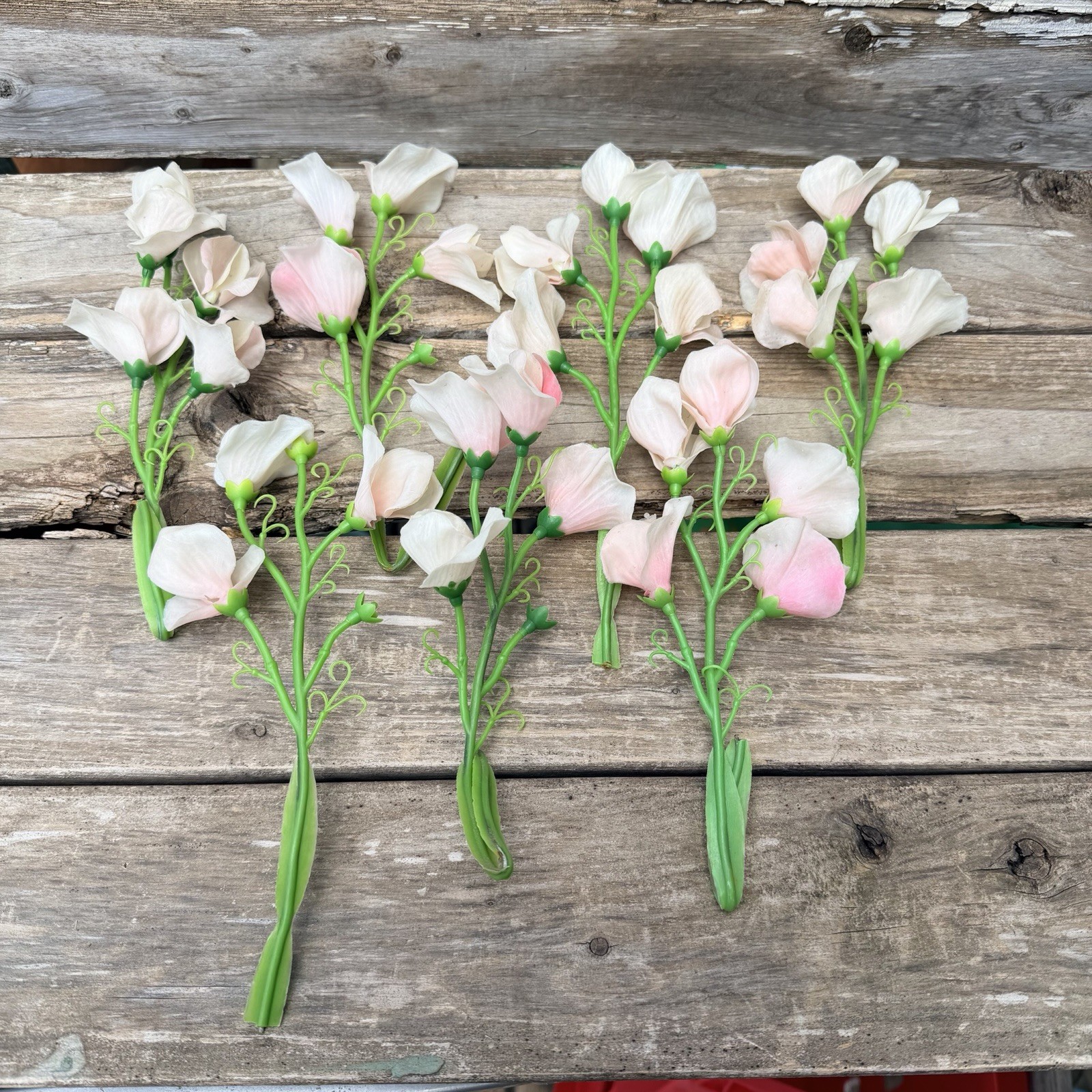MCM Plastic Houseplant Stem Sweet Peas Lot of 7 Stems Millenary Hats Crafts Fun