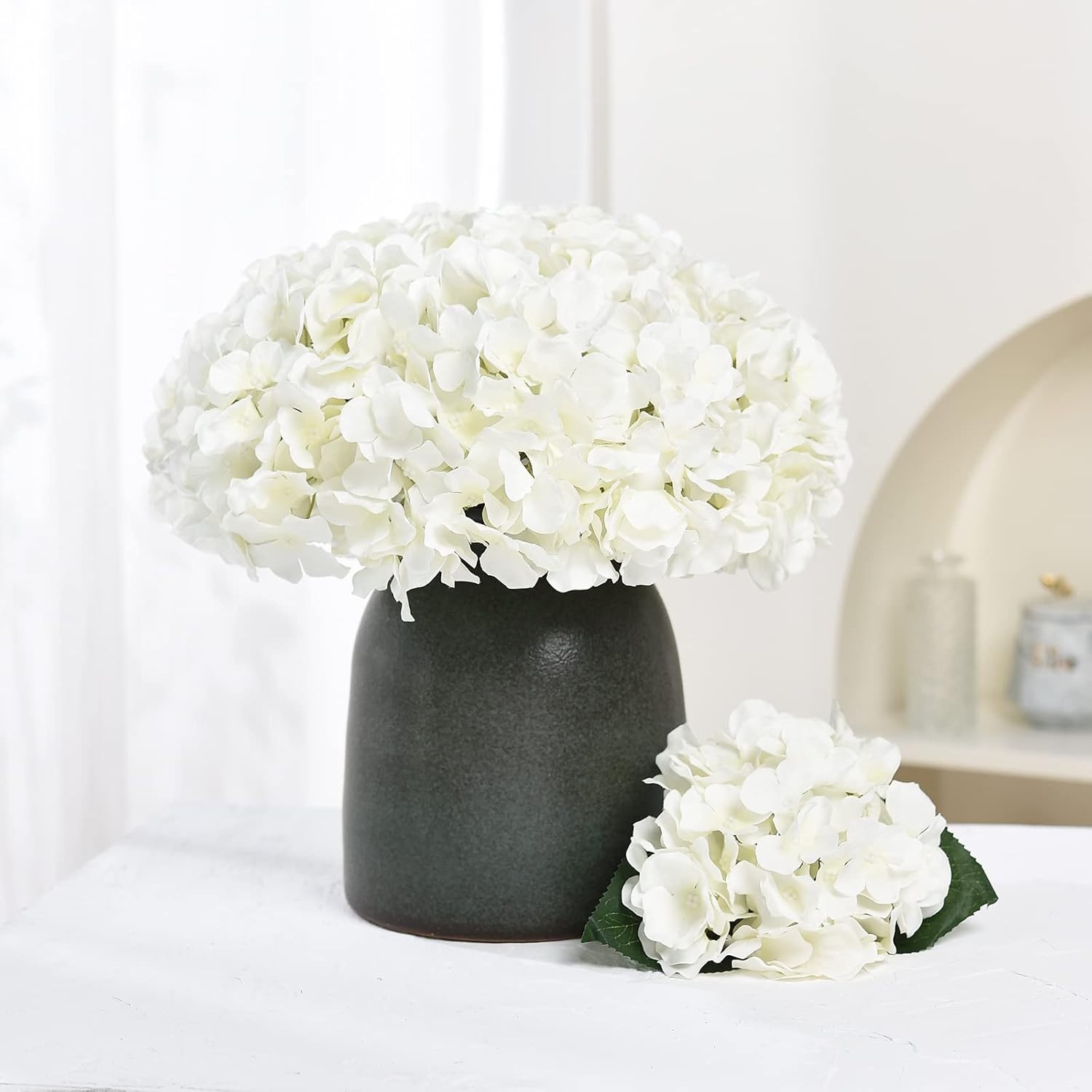 10PCS Stunning Off White Silk Hydrangea Flower Heads – Ideal for Celebrations