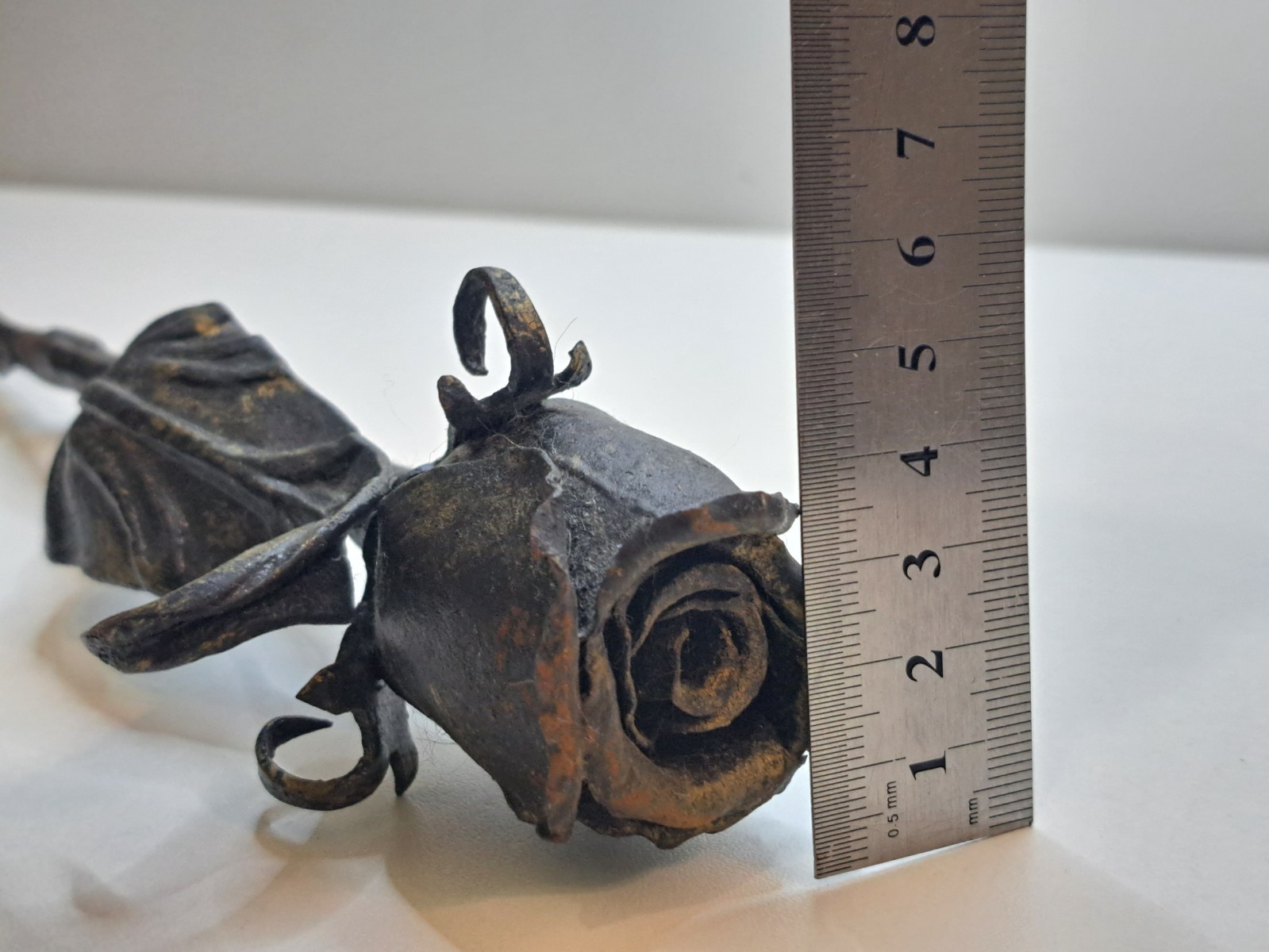 Metal Rose Decorative Collectible Floral Indoor Decor Display Flower Metal 46 cm
