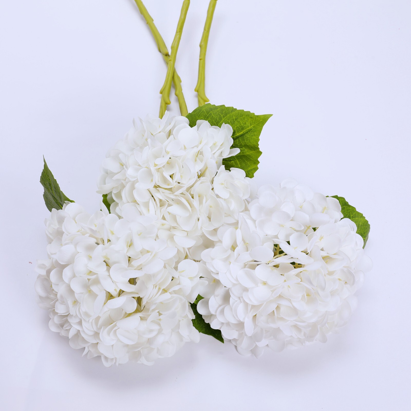 3Pcs Artificial Hydrangea Moisturized Long Stem Fully Blooming Flowers Home Deco
