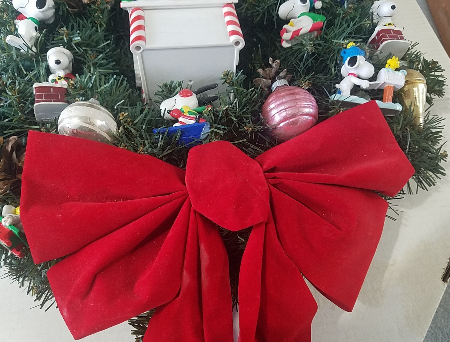Snoopy Christmas Wreath, Holiday Wreath, Bright Colorful Lights Up 21″