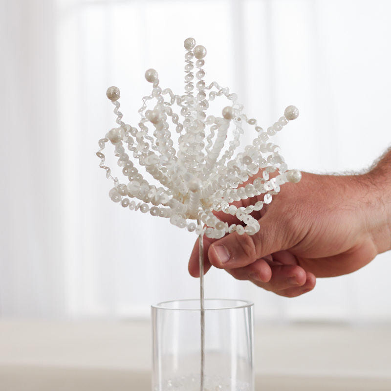 Set of 2 White Glitzy, Beaded and Sequined Star Burst 22″ Picks