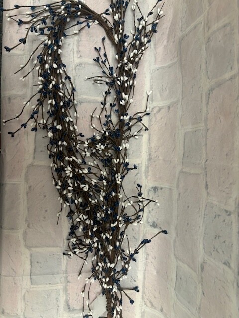 Pip Berry Garland Navy and White MIX 4′ FULL BEAUTIFUL BERRIES