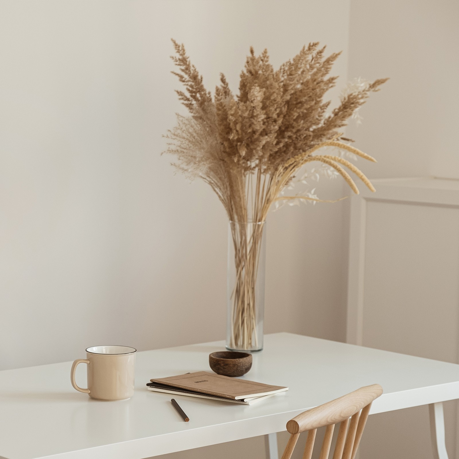 2pcs Faux Pampas Grass 17 Inch 10 Stem Artificial Grass for Decor, Cream