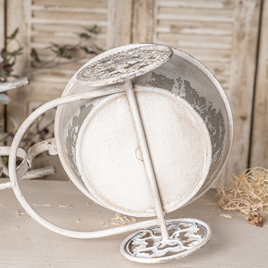 Rustic Bicycle Wall Planter, Metal Wire Hanging Basket, Vintage Flower Pot Decor