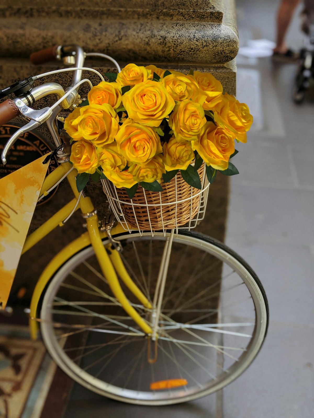 10-Heads Yellow Artificial Rose Silk Flowers Bouquet for Home Wedding Decor