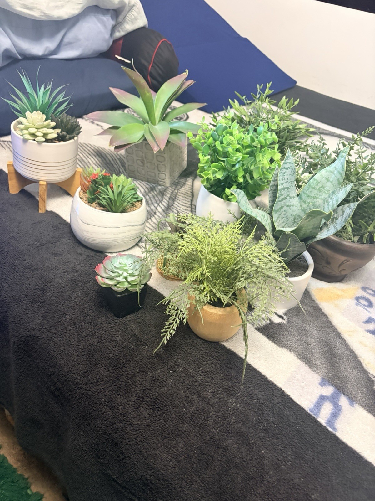 Extremely Beautiful Fake Plants Lot-Gently Used 🌻🌷🍀🌲☀️