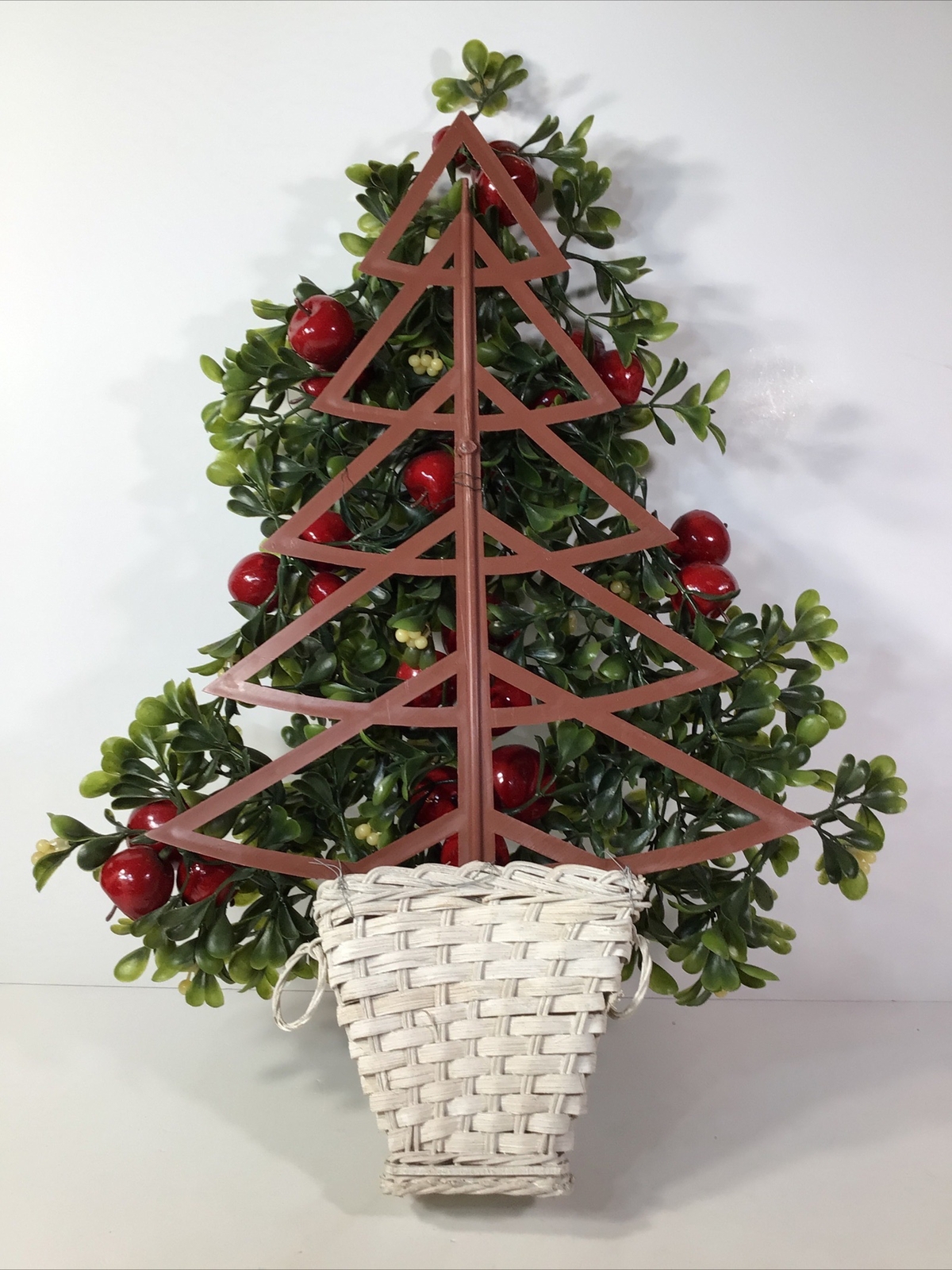 Vintage~MCM~ Green Boxwood Style Tree With Red Apples Wall Hanging Decor ~21”