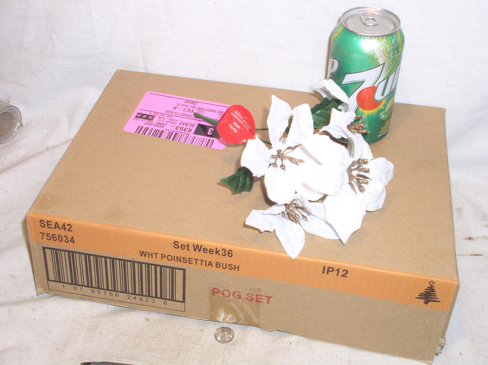 12 NEW ASHLAND CHRISTMAS 9 INCH WHITE POINSETTIA 4 STEM BUSH SILK FLOWER 756034