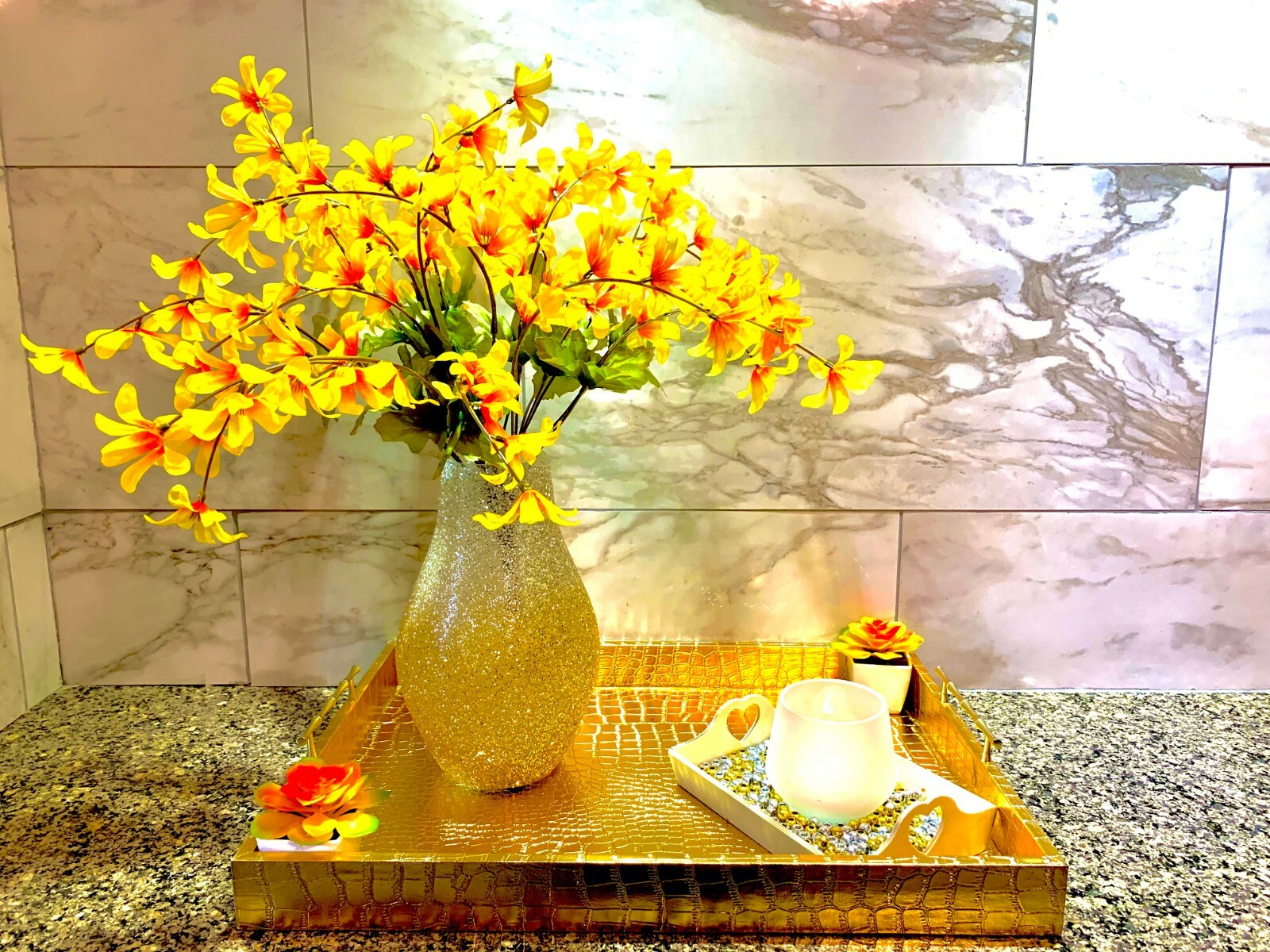 DIY Easy Decor Home/Bedroom/Kitchen/Living Room Floral Candle Decorative Tray