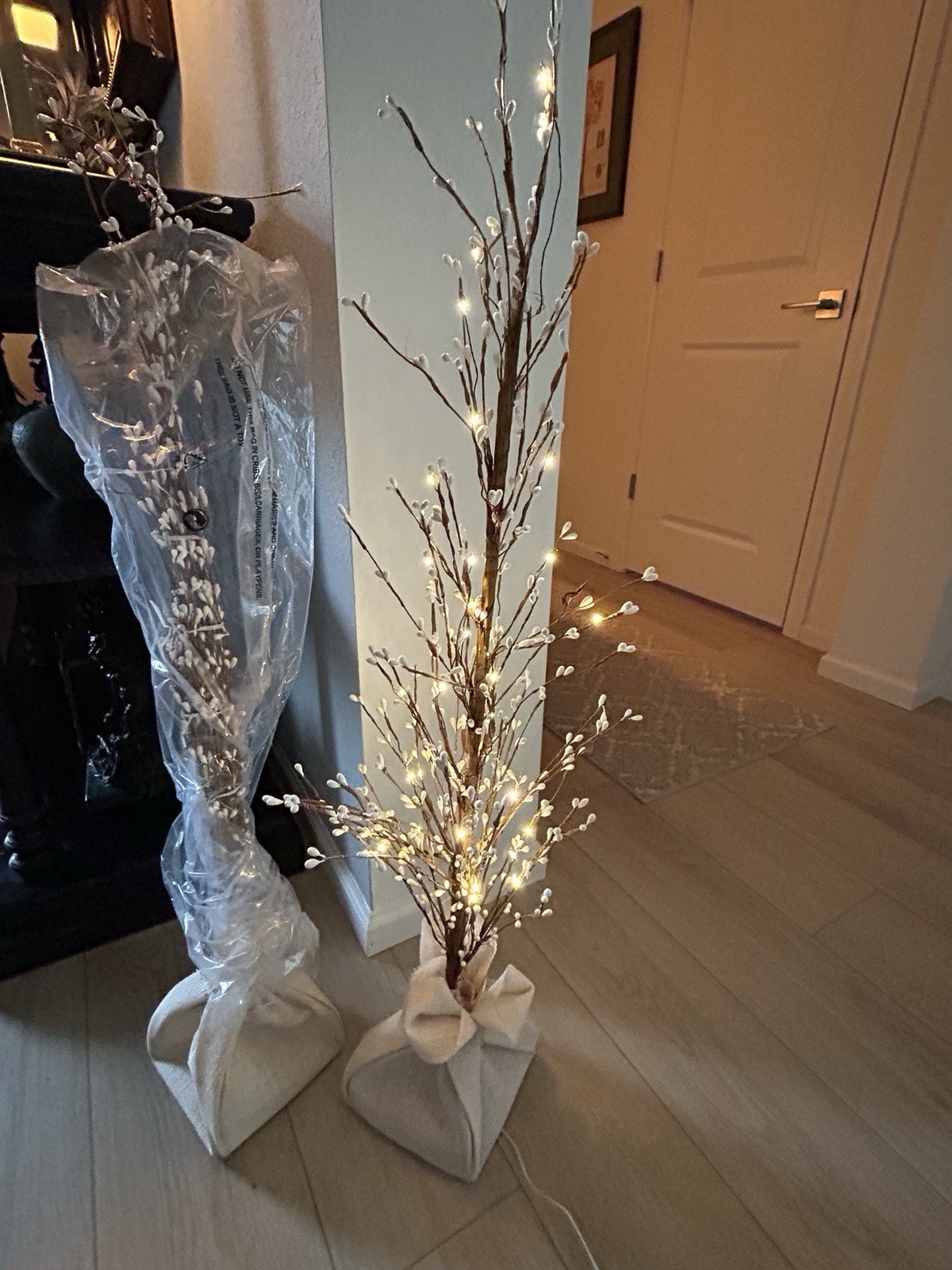 2 Bethlehem Lights White Pip Berry Lighted Table Top Trees In Burlap 36” Tall