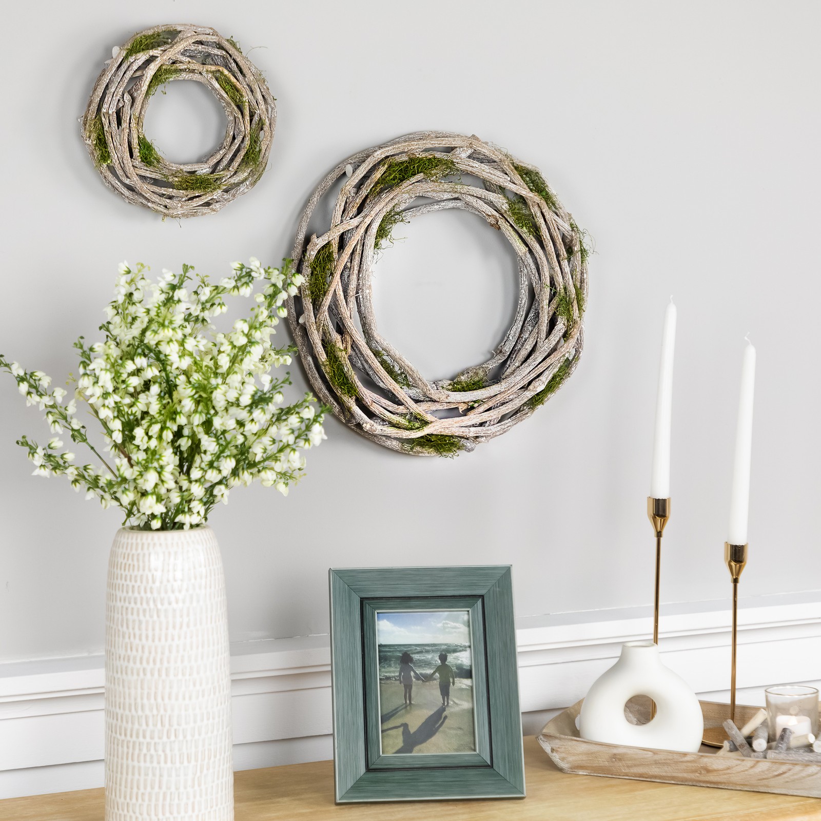 Northlight 8″ White Twig and Green Moss Artificial Spring Wreath