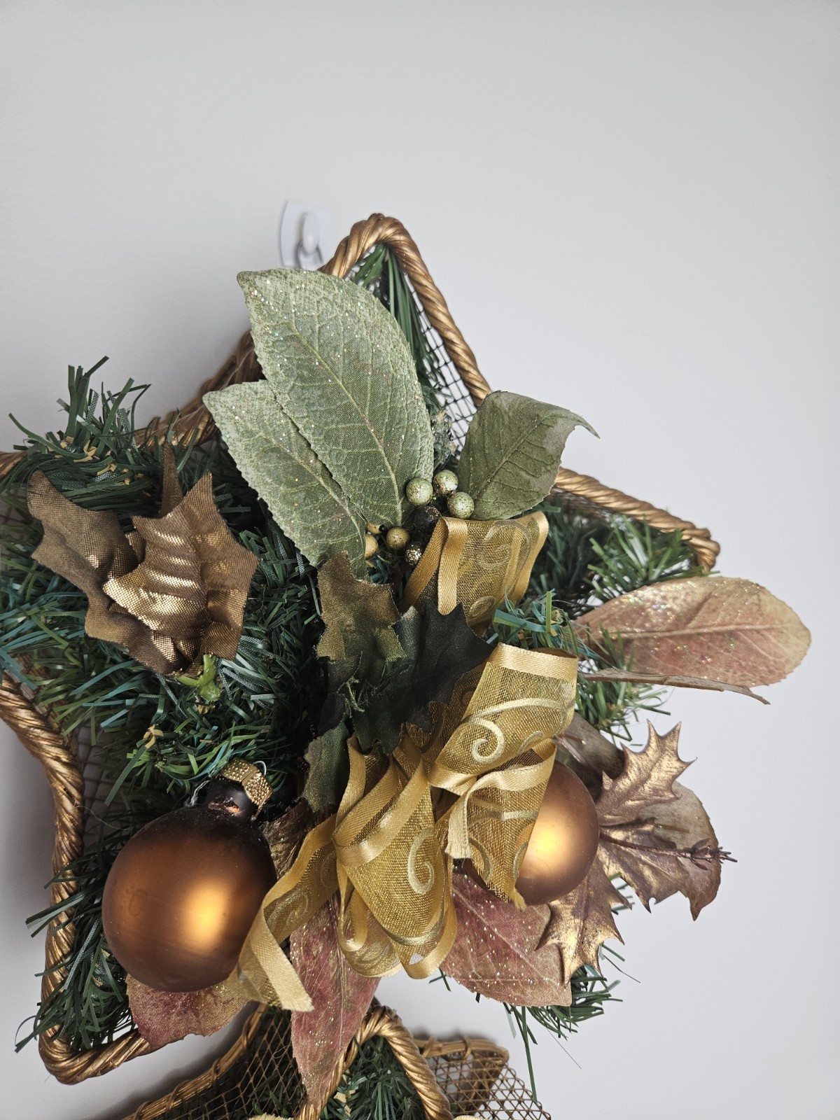 Christmas Star Basket Door Wreath Wall Hanging Artificial Garland Ornaments Bows