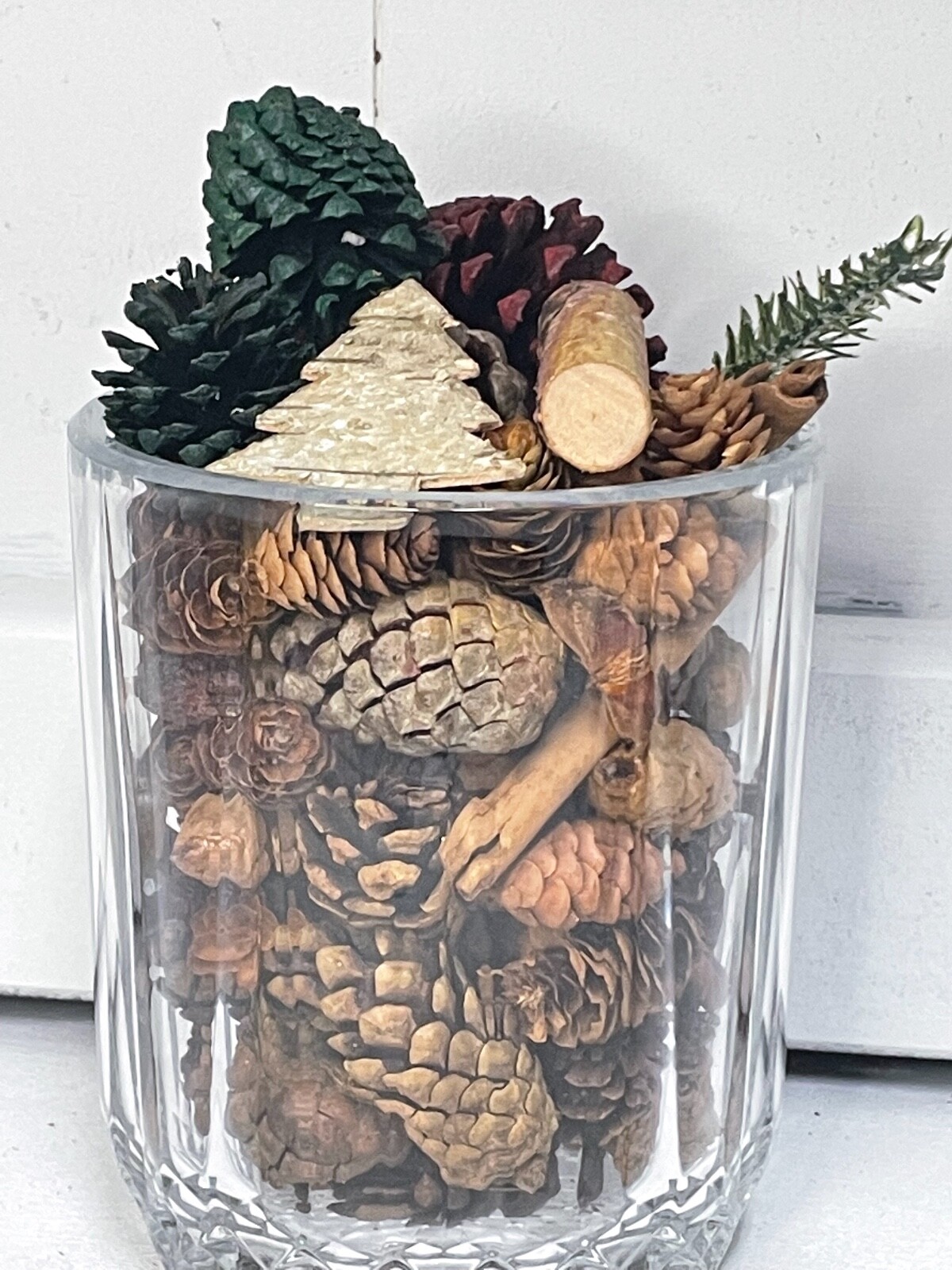 12 oz BOWL FILLERS Pinecones Cinnamon Wood Brown Green Red Rustic Fall Christmas