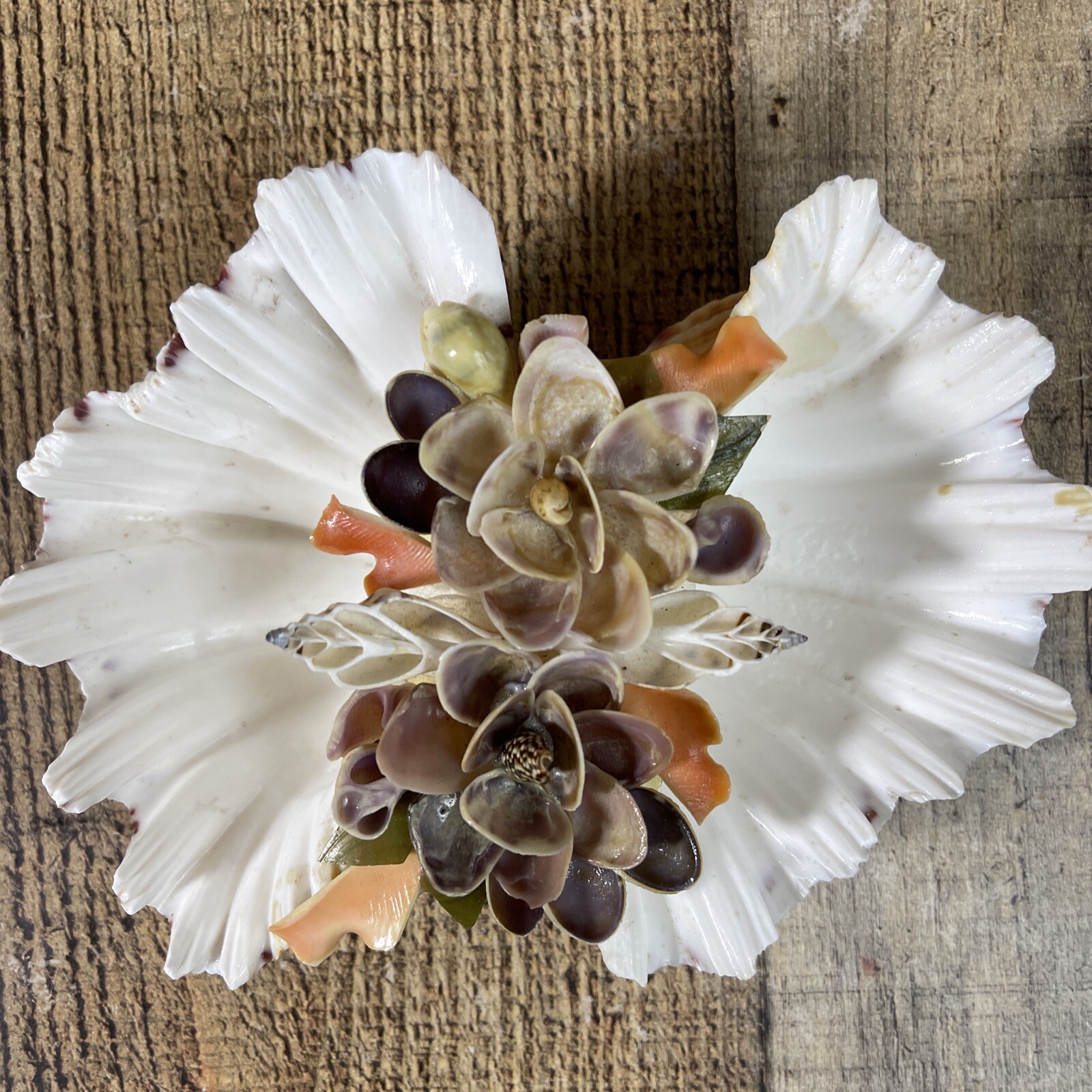 Handcrafter Shell floral motif Dish white peach green tones