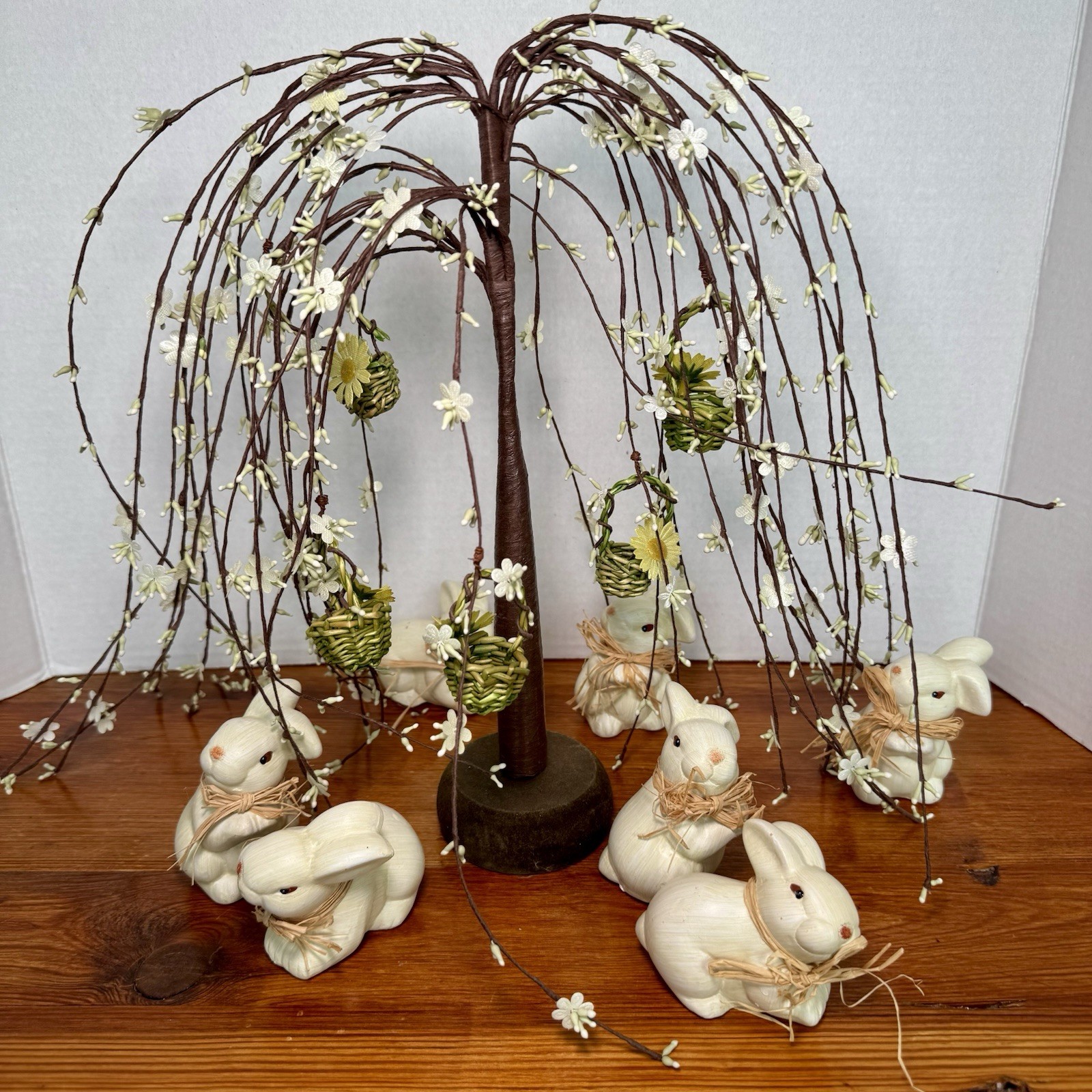 Primitive Spring Pip Berry Willow Tree Woven Flower Baskets 7 Bunnies Vignette