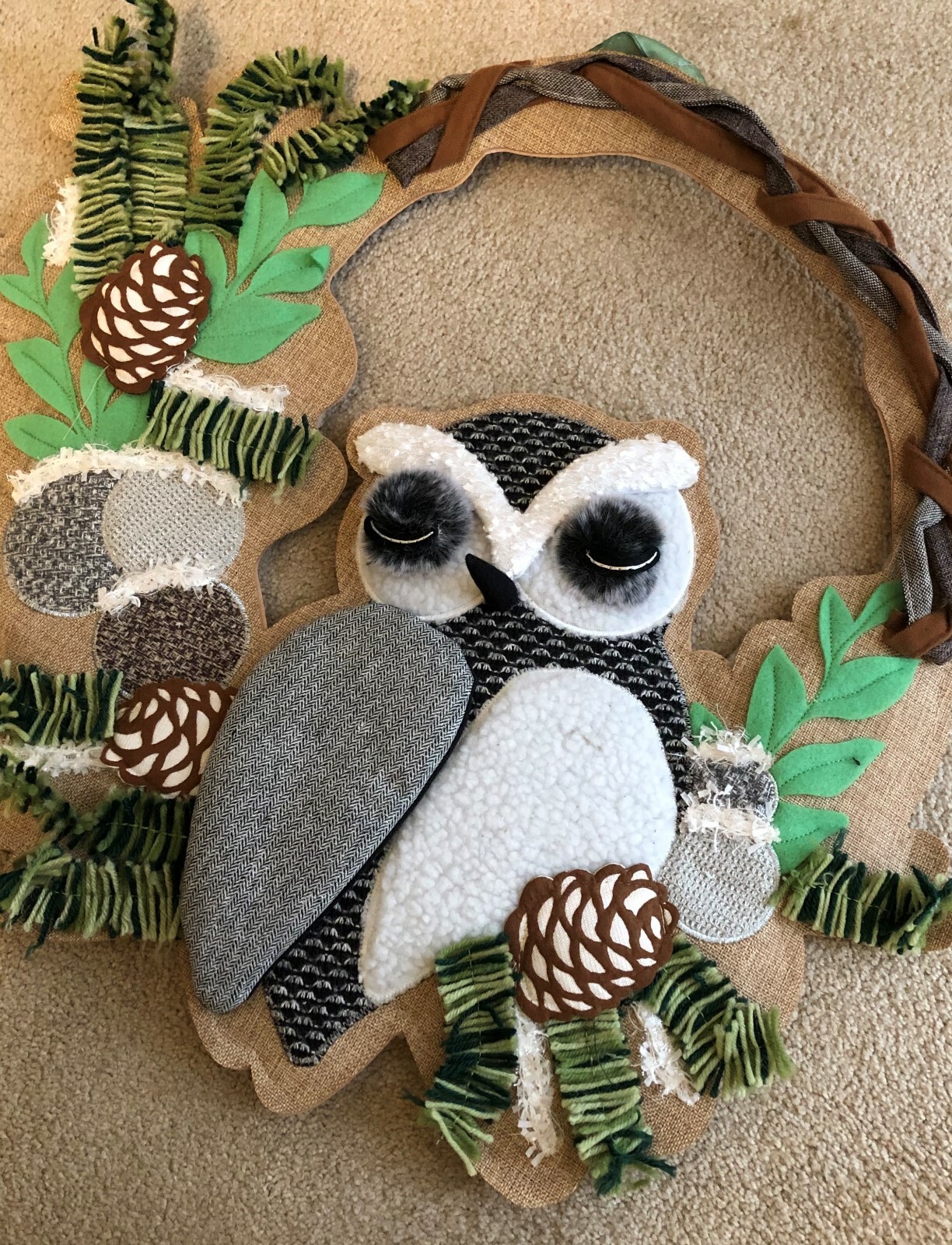 Burlap Owl Wreath/Wall hanging with Pinecones Fabric and Yarn It’s a HOOT!