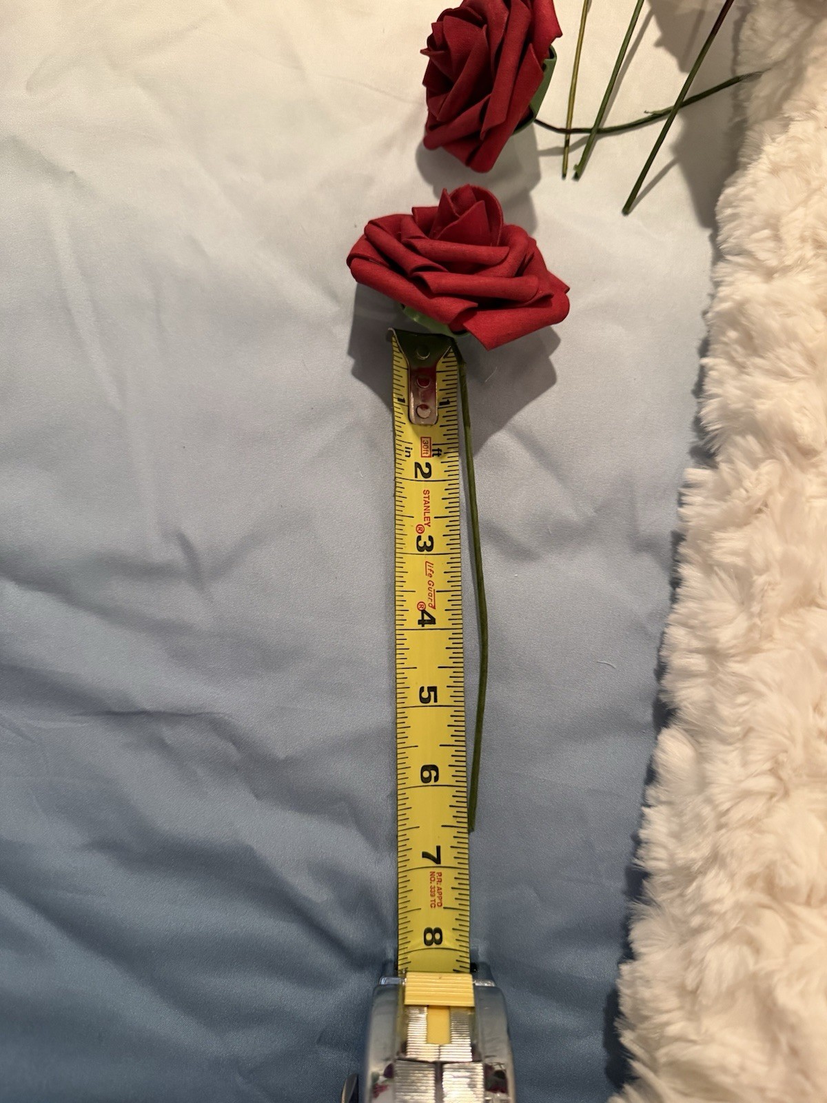 AmyHomie Artificial Real Looking Dark Red Roses For DYI/Wedding Used One Time