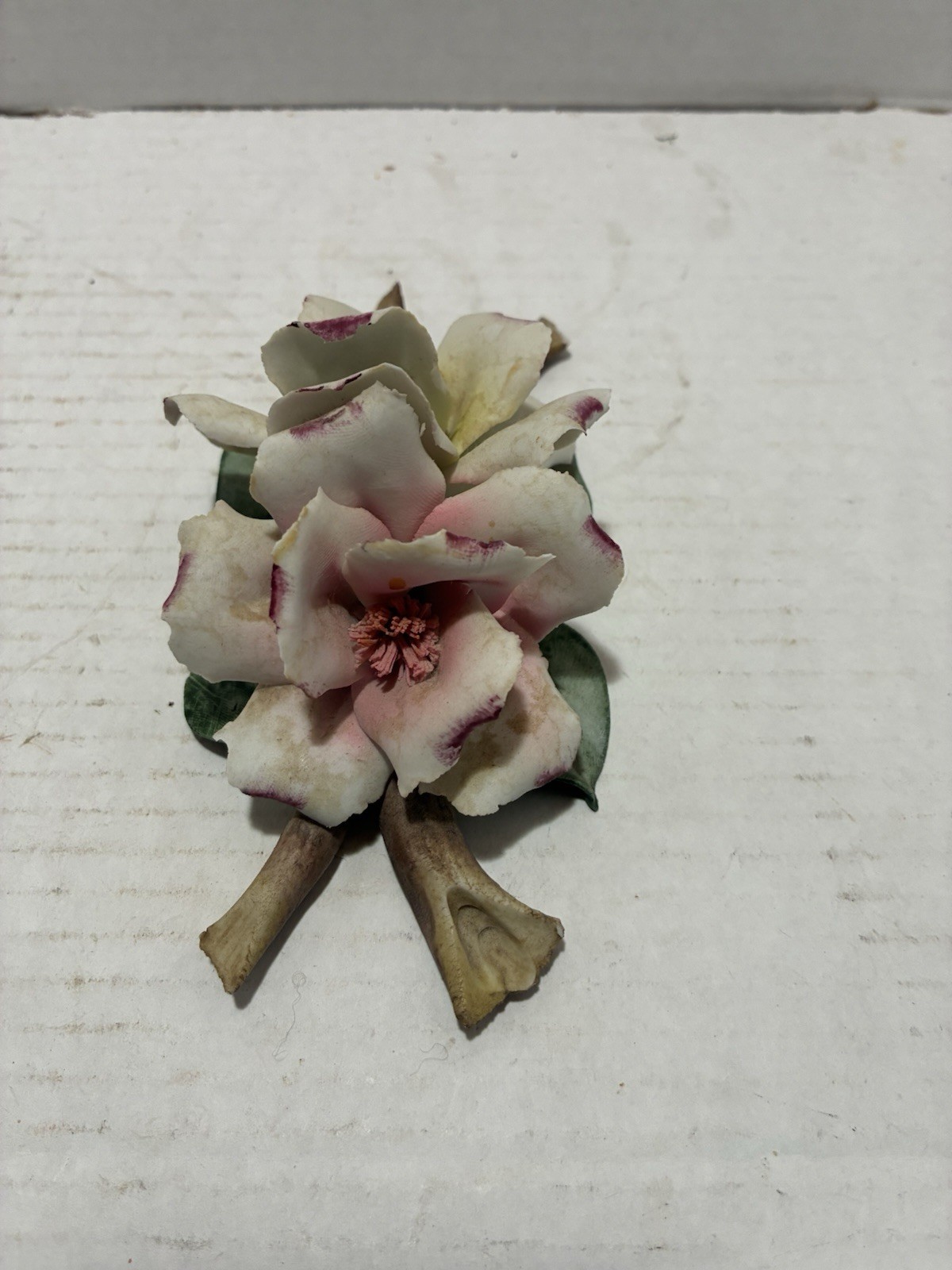 Napoleon of Italy Lot Iot Of 2 Ceramic Flower Sculpture Approx 5 X 3 Inches