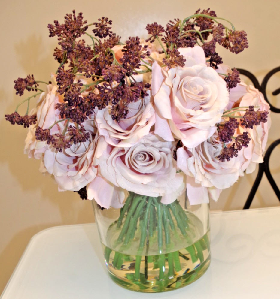 H Pink Roses & Burgundy Faux Floral Arrangement Clear Glass Vase Flower Bouquet