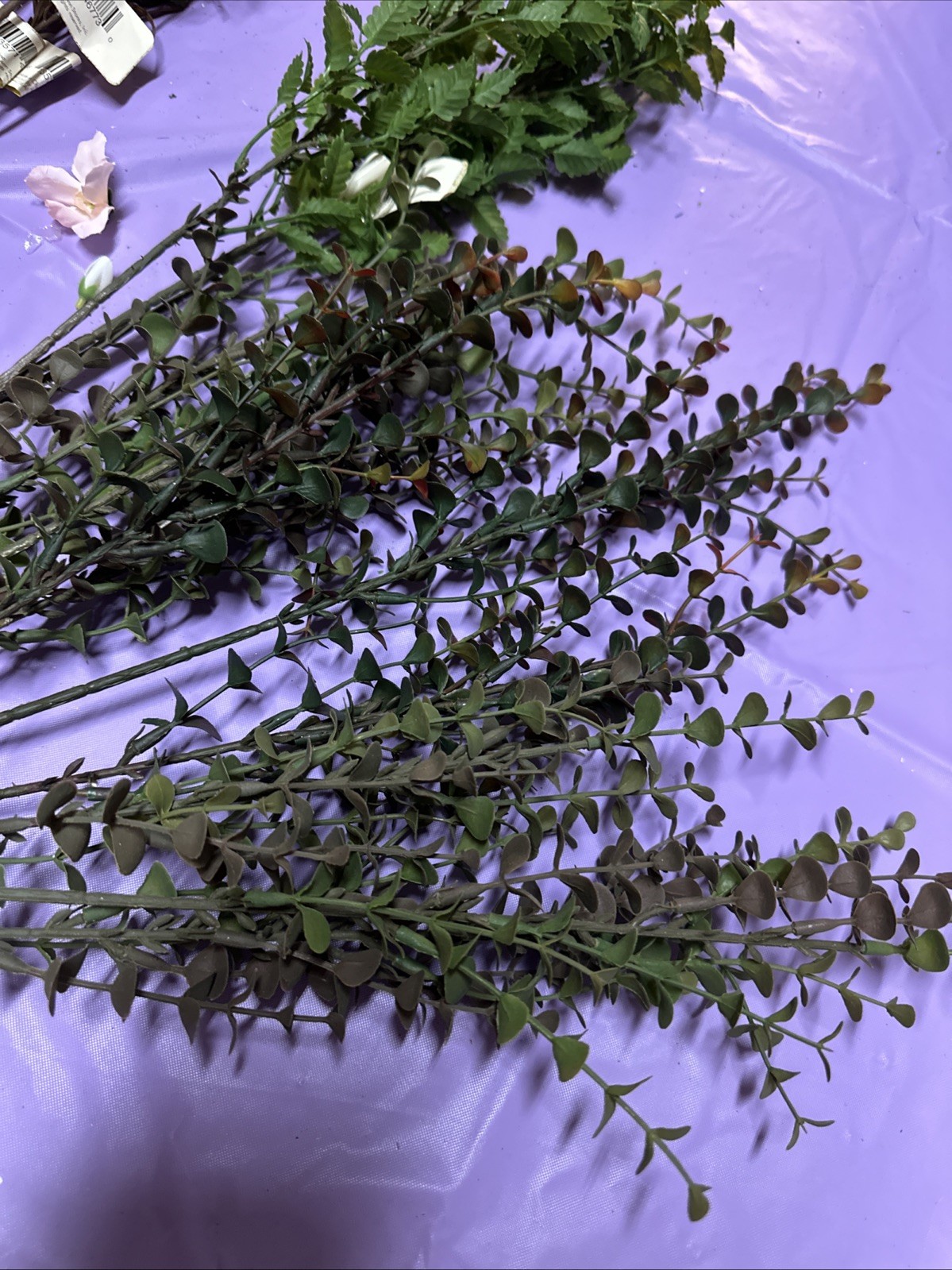 #A11 Lot 3. Artificial flowers and leaves for decorations 2+ lbs